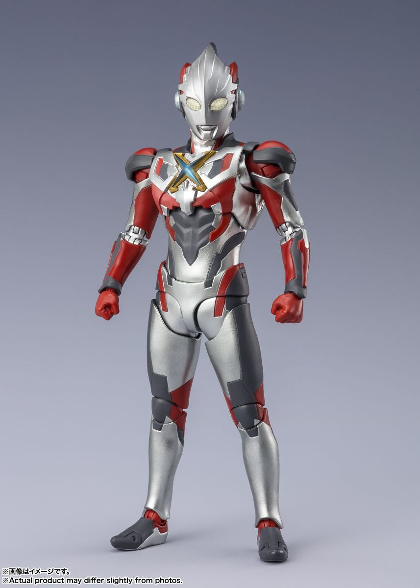 Bandai S.H.Figuarts Ultraman X - Ultraman New Generation Stars Ver. Figure (Ultraman)