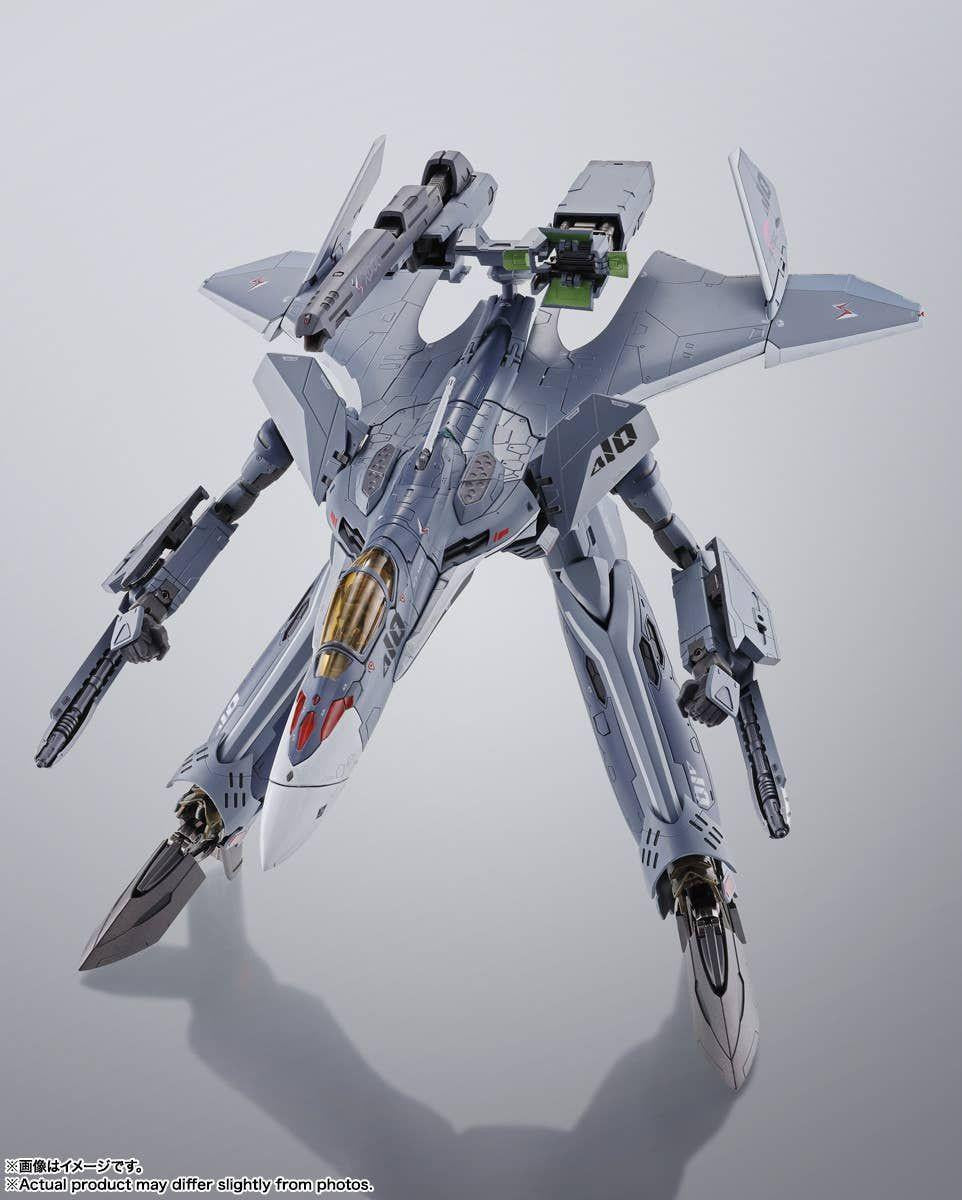 Bandai DX CHOGOKIN VF-31A Kairos Macross Delta 10th Anniv. Figure