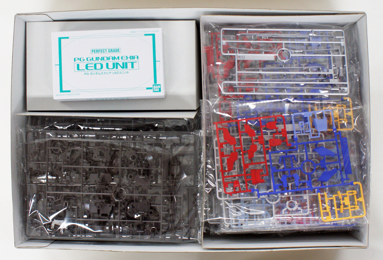  Bandai PG (Perfect Grade Gundam) 197737 Gundam Exia (Lighting Model) 1/60 Scale Kit
