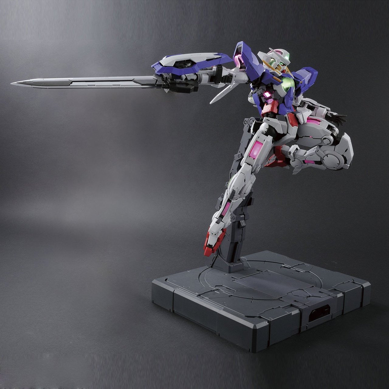  Bandai PG (Perfect Grade Gundam) 197737 Gundam Exia (Lighting Model) 1/60 Scale Kit