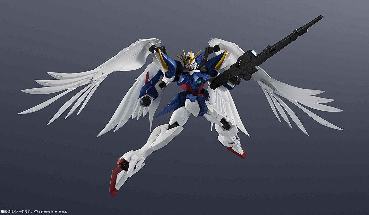  Bandai Gundam Universe XXXG-00W0 Wing Gundam Zero (EW) Figure (Gundam Wing: Endless Waltz)
