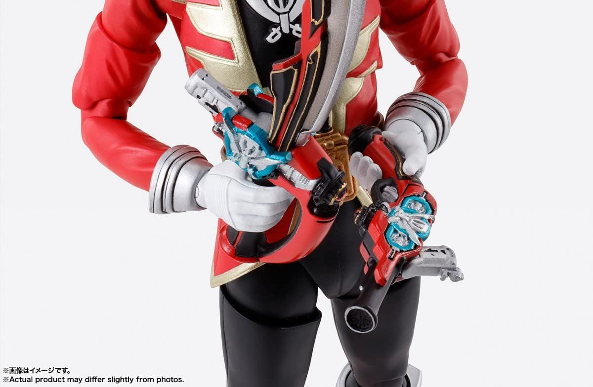  Bandai S.H.Figuarts - Shinkocchou - Gokai Red Figure (Kaizoku Sentai Gokaiger)