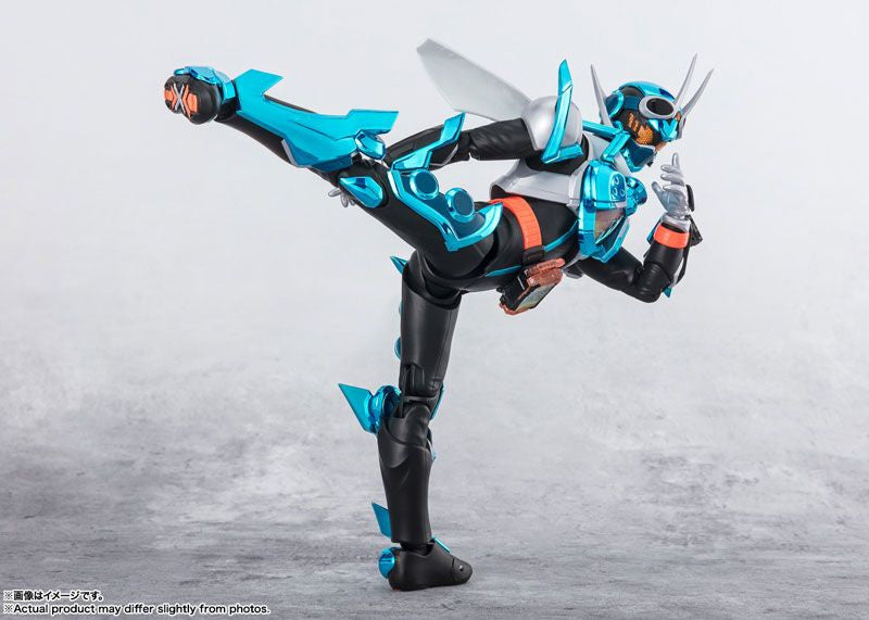  Bandai S.H. Figuarts Kamen Rider Gotchard Figure (Kamen Rider Gotchard)