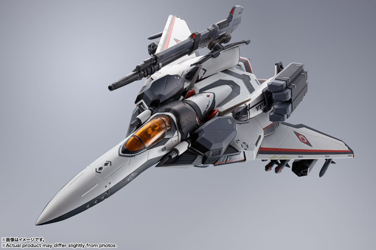  Bandai DX Chogokin VF-171EX Armored Nightmare Plus EX (Alto Saotome's Unit) Revival Ver. Figure (Macross Frontier)