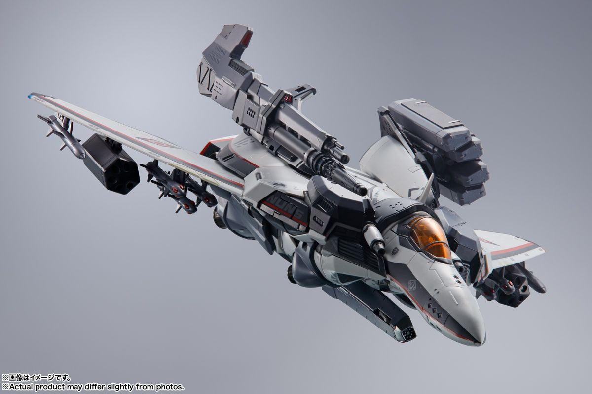 Bandai DX Chogokin VF-171EX Armored Nightmare Plus EX (Alto Saotome's Unit) Revival Ver. Figure (Macross Frontier)