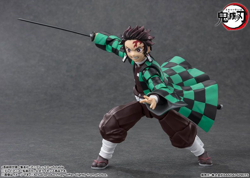  Bandai S.H.Figuarts Tanjiro Kamado Figure (Demon Slayer: Kimetsu No Yaiba)