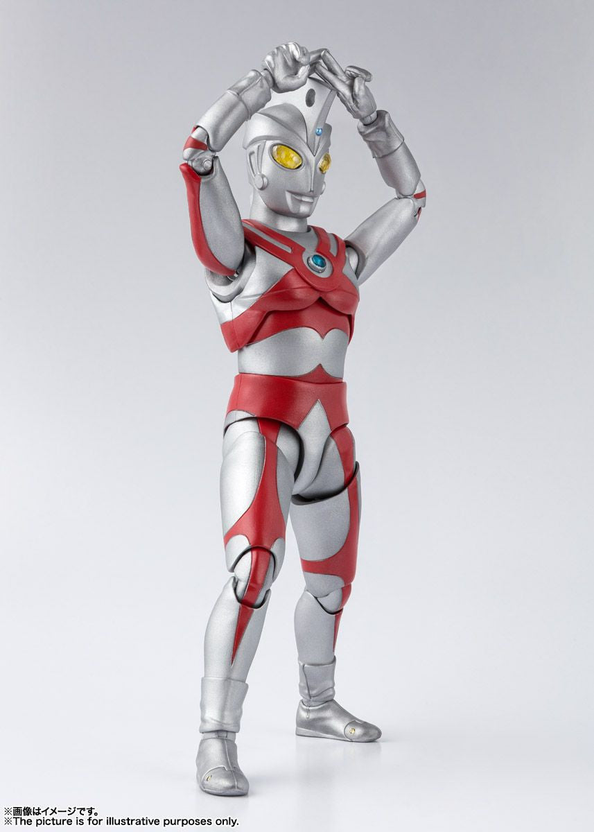 Bandai S.H.Figuarts Ultraman Ace Figure (Ultraman)