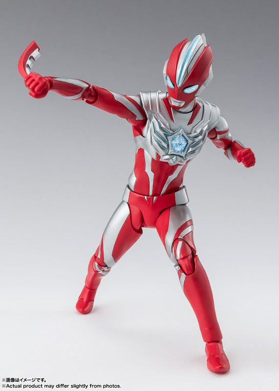  Bandai S.H.Figuarts Ultraman Omega Figure