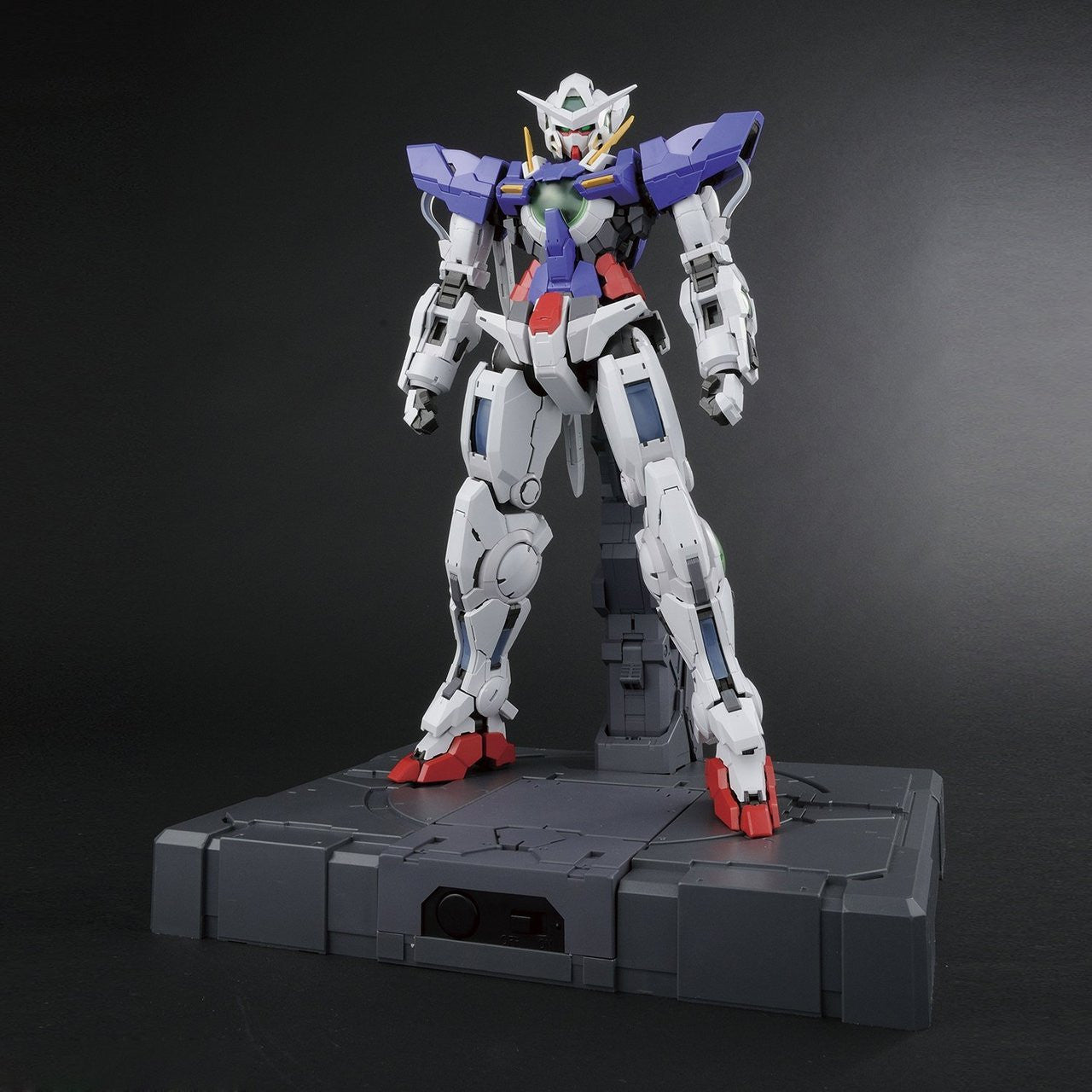  Bandai PG (Perfect Grade Gundam) Gundam Exia 1/60 Scale Kit