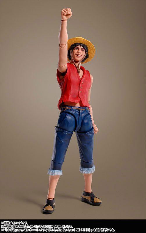  Bandai S.H. Figuarts Nami Figure (A Netflix Series: One Piece)