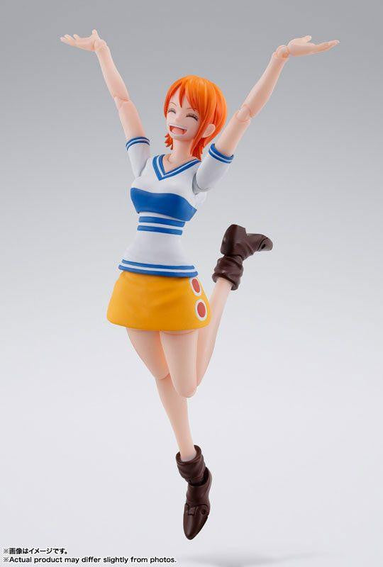  Bandai S.H. Figuarts Nami -Romance Dawn- Figure (One Piece)