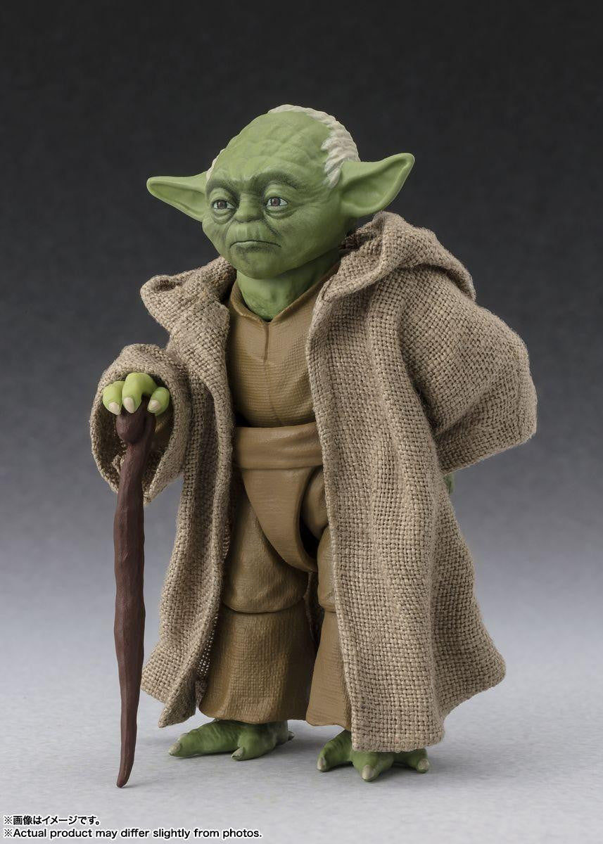  Bandai S.H. Figuarts Yoda -Classic Ver.- Figure (Star Wars: Revenge Of The Sith)