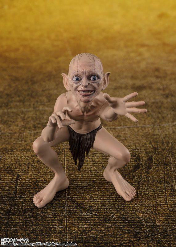  Bandai S.H.Figuarts Frodo Baggins & Gollum Figure (The Lord Of The Rings)