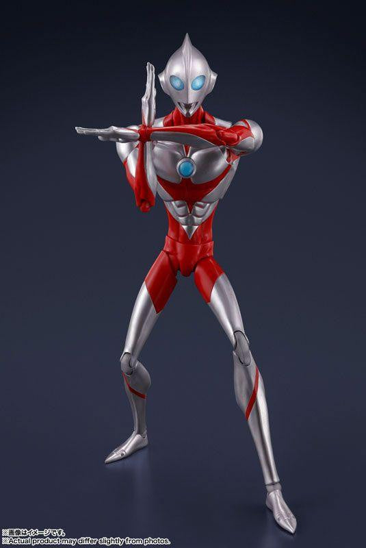  Bandai S.H.Figuarts Ultraman And Emi Figure (ULTRAMAN: RISING)