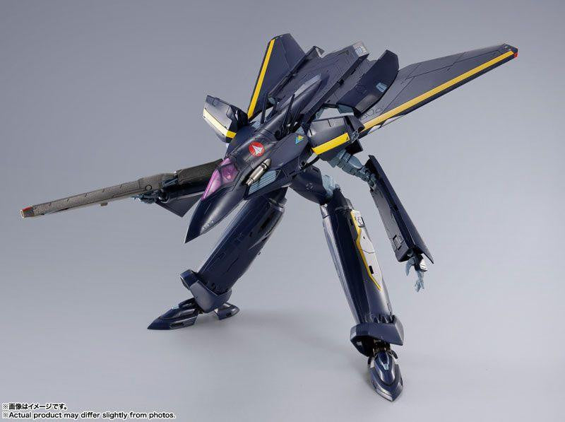  Bandai Spirits Macross 7 DX Chogokin VF-17S Nightmare Stealth Valkyrie Gamlin Kizaki's Unit Figure