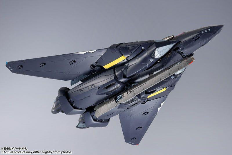  Bandai Spirits Macross 7 DX Chogokin VF-17S Nightmare Stealth Valkyrie Gamlin Kizaki's Unit Figure